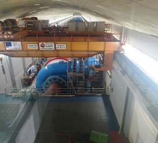 Blick in die Pumpen- und Turbinenhalle