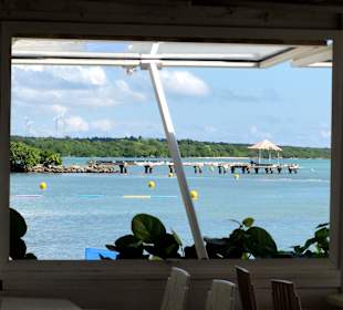 Blick vom "Le Lagon" auf die Bucht