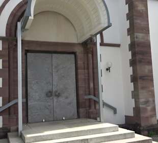 Herz-Jesu-Kirche Lützenhardt