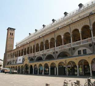 Дворец Правосудия