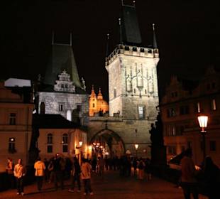 Karlsbrücke am Abend