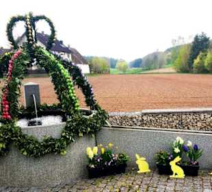 Osterbrunnen in Oberreichenbach