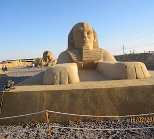 "Sand-City" gegenüber dem SENTIDO Mamlouk Palace Resort