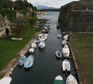 Stara twierdza i fosa