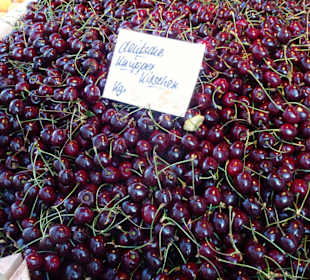 Rundgang über den Wochenmarkt Südermarkt 