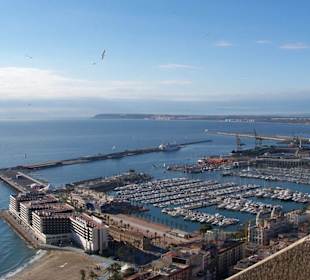 Hafen von Alicante