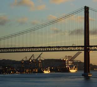 Brücke des 25. April