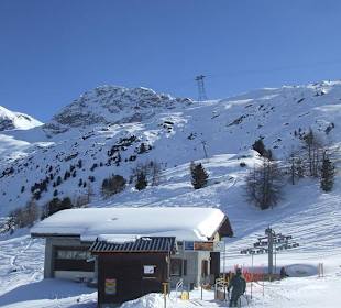 Talstation des Schlepplifts hoch zur Curtinella