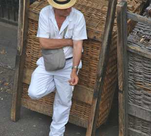 Warten auf Kundschaft