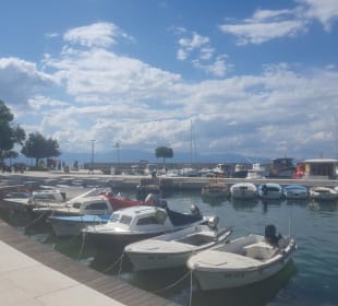 Hafen Njivice