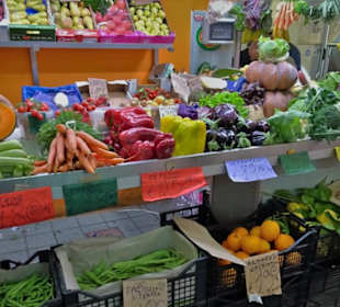 Rundgang durch die Markthalle San Benedetto