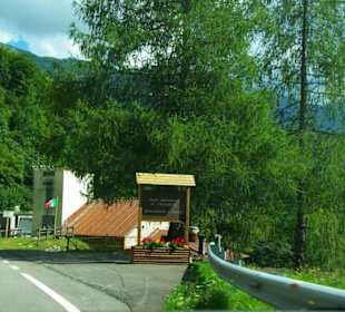 Gute Zufahrt, schnell darf man sowieso nicht fahre