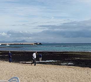 Strand Waikiki Hafenblick