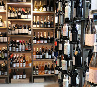 Bummel durch die Markthalle Mercat de l’Olivar