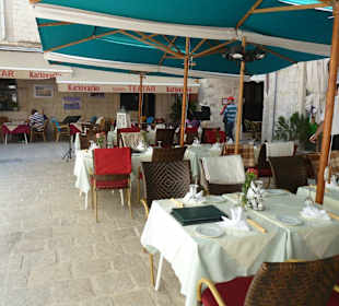 An einem kleinen Platz in der Altstadt
