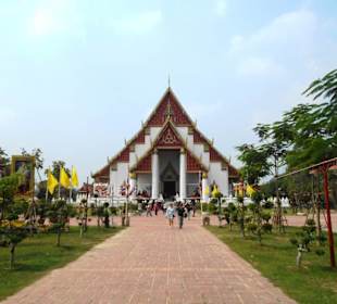 Wat Phra Monkhon Bohpit