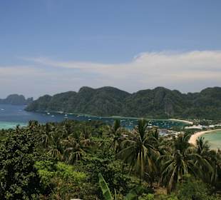 Viewpoint Tonsai Bay