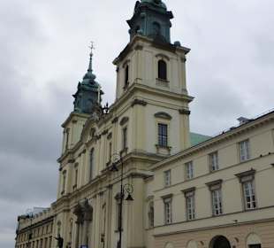 Ul. Krakowskie Przedmieście: Blick zur Kirche