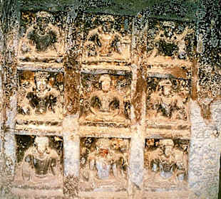 in Höhle von Ellora