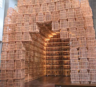 Installation THE CAGE in der ev. Stadtkirche