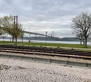 Brücke des 25. April