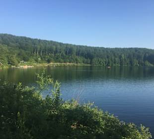 Rundgang um das Pulvermaar