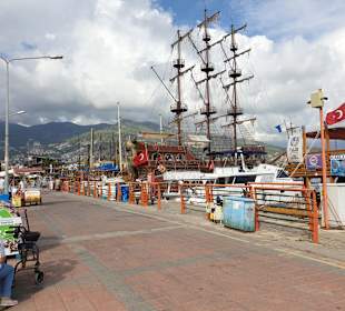 Hafen Alanya