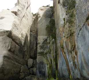 Tunnel Beach