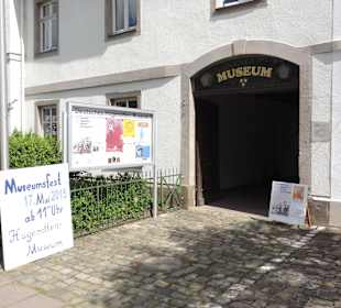 Eingang zum Deutschen Hugenotten-Museum