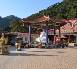Temple of 10.000 Buddhas