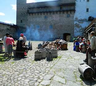 Średniowieczna twierdza Hermannsfeste