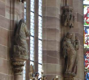 Frauenkirche: Eindrücke aus dem Kircheninneren