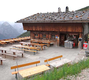 Oben Restaurant