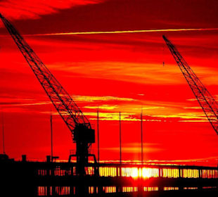 Der Steubenhöft - Cuxhaven im Sonnenaufgang