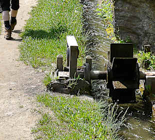 Zahlreiche Wanderungen an Waalwegen 