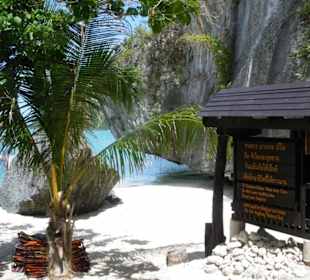 Insel mit Smaragdsee