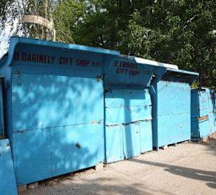 Souvenirläden - noch geschlossen