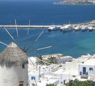 Blick auf Hafen Mykonos Stadt