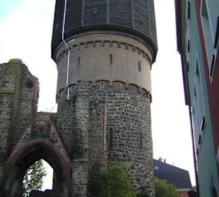 Wasserturm an Mönchskirchenruine