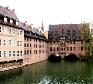 Nürnberg: alte Häuser an der Pegnitz