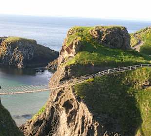 Carrick-a-Rede Rope Bridge 