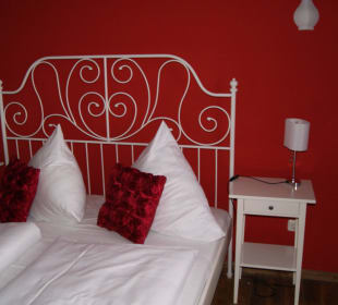 Doppelbett im alten Stil