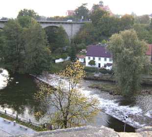 Blick von Alter Wasserkunst auf Friedensbrücke