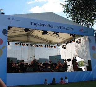Bühne im Kanzlergarten