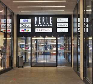 Eingang zum Einkaufszentrum Perle