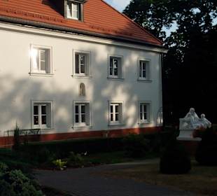Seminarium obok kościoła