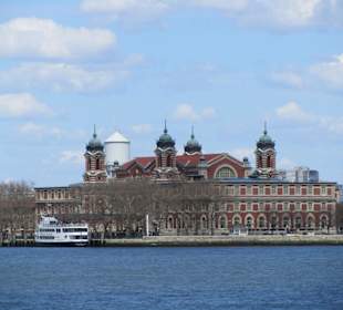 Ellis Island vom Circle Line Boot