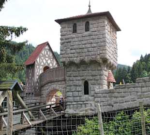 Замок на главной площади