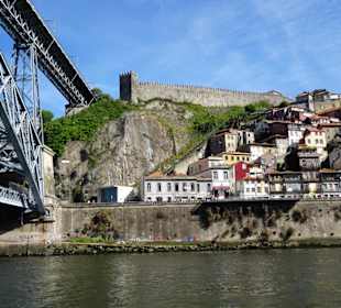 Blick auf das Porto-Ende der Dom Luis I