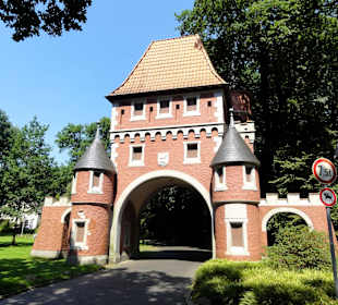 Eingangstor zum Gesundheitspark